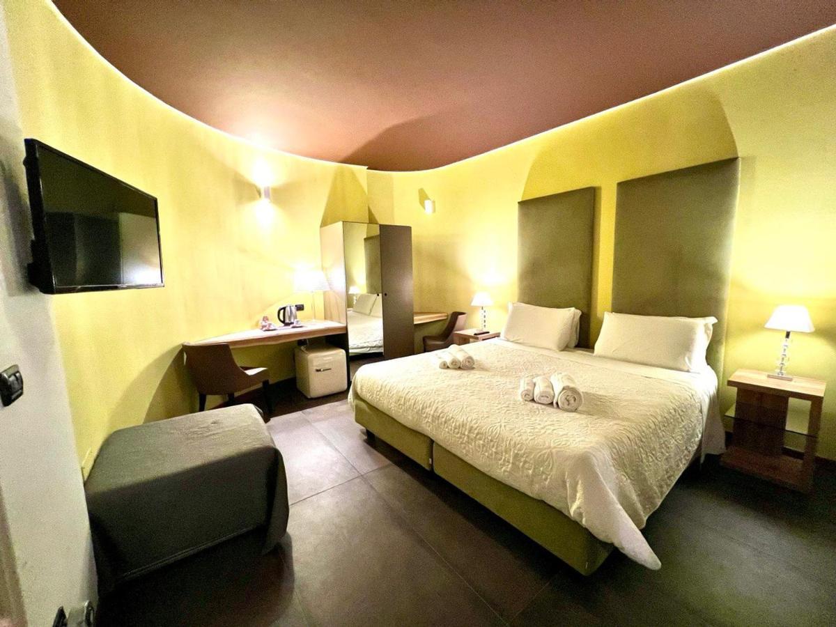 Dimora Dei Salentini Bed & Breakfast Лече Екстериор снимка